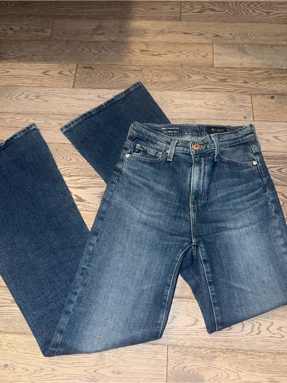 AG Adriano Goldschmied High-Rise Wide-Leg Jeans in Medium Blue Wash